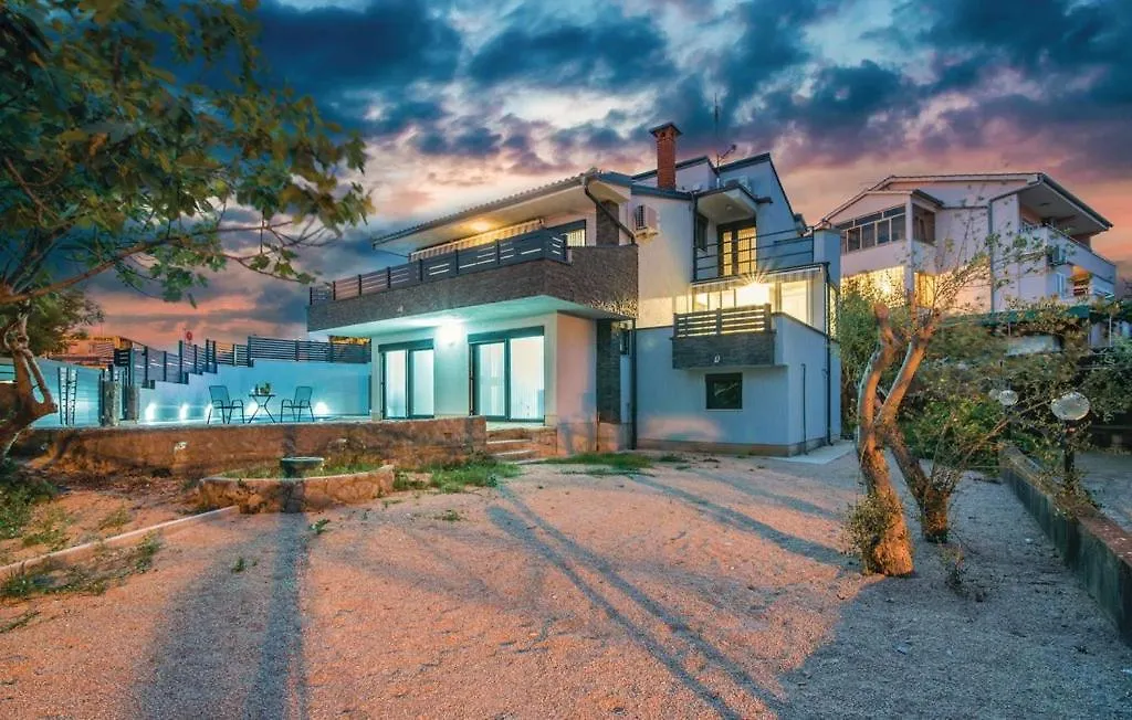 Luxe House Krk With Pool Villa Krk Town Croatia