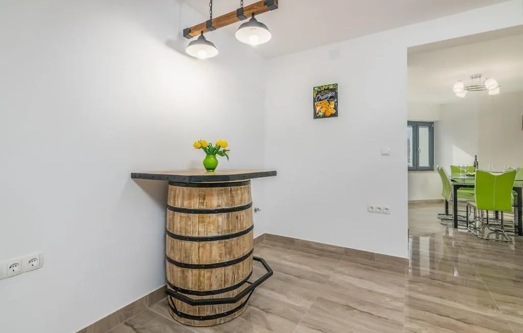 Luxe House Krk With Pool Villa Krk Town 0*,  Croatia